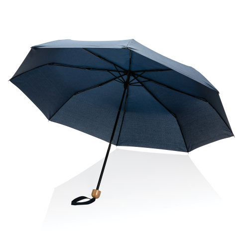 Компактный зонт Impact из RPET AWARE™ с бамбуковой рукояткой d96 см (арт P850.575)
