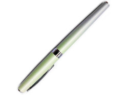 Ручка-роллер Pierre Cardin TENDRESSE, цвет - серебряный и салатовый. Упаковка E.